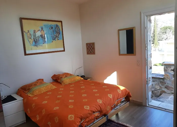 Chambre D Hote Independante Dans Pigeonnier